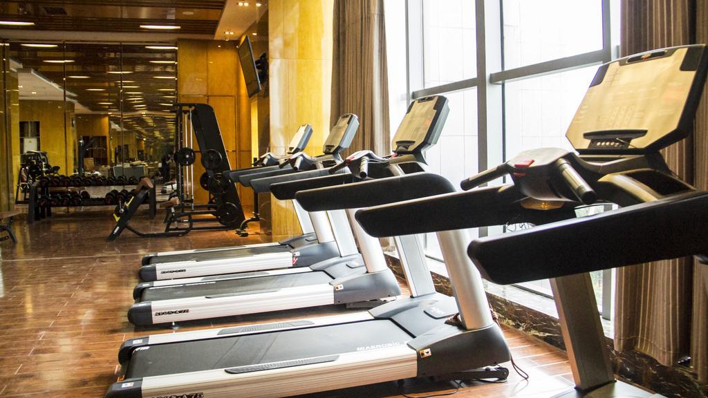 Chengdu Cynn Hotel Bagian luar foto