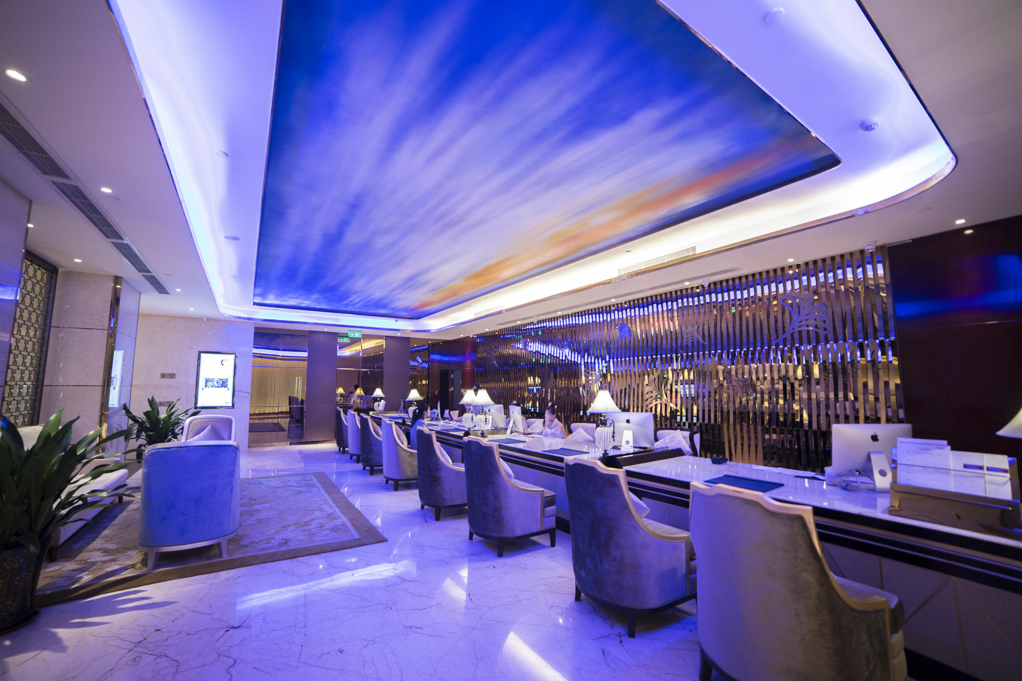 Chengdu Cynn Hotel Bagian luar foto