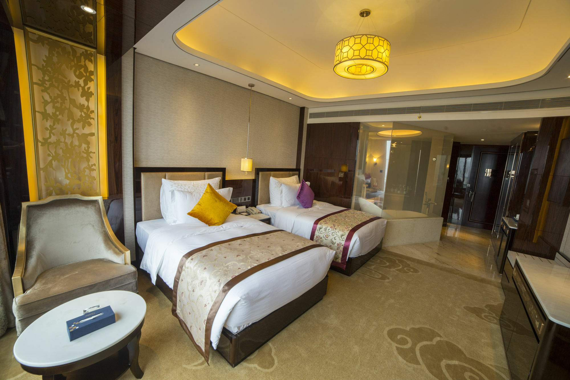 Chengdu Cynn Hotel Bagian luar foto